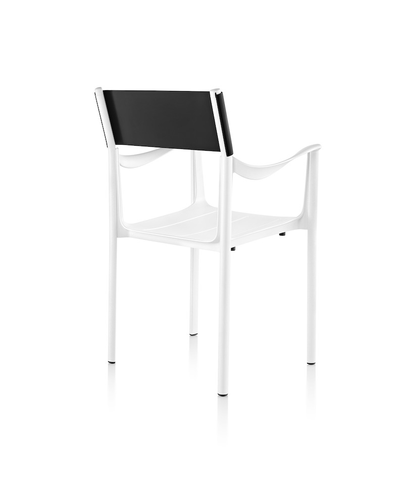 乐竞平台 - 坐具|户外椅|办公家具|设计师家具|威尼斯户外椅